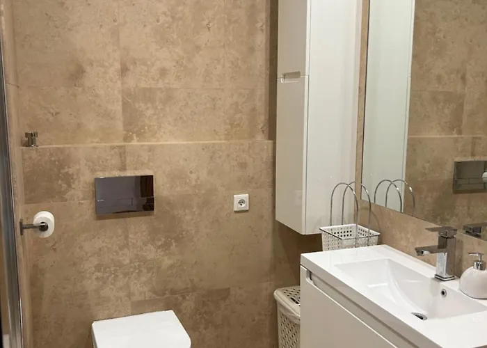 W Centrum Gdyni Swietojanska 4-8 דירה גדינייה